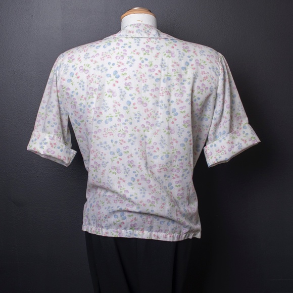 Vintage Floral Short Sleeve Button Down Top - Picture 3 of 6